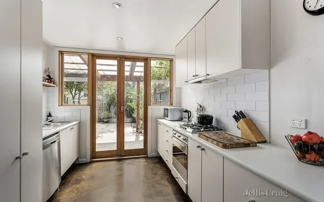 209 Albert, Brunswick 1