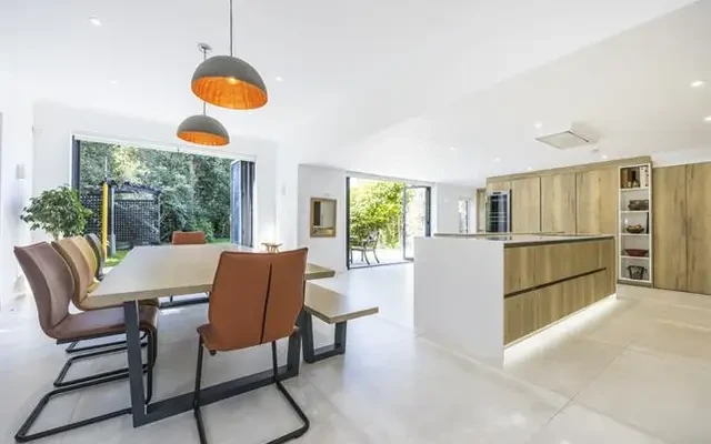 Kidbrooke Grove, London, SE3 0LJ 1