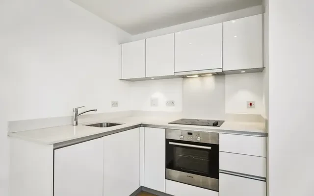 Residence Tower, Woodberry Grove, N4 3