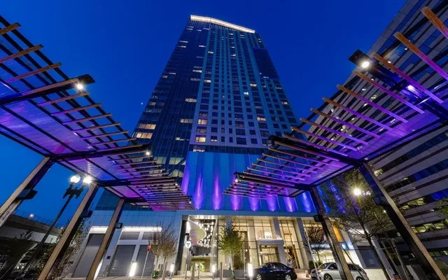 Avalon North Station - ที่พักนักศึกษาในบอสตัน