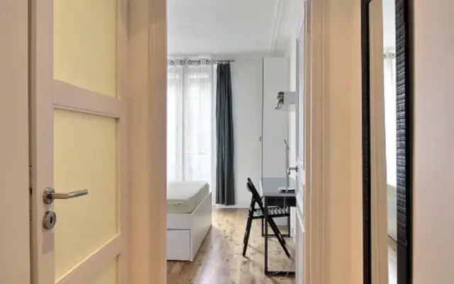 apartment in 8th arrondissement, Paris 0
