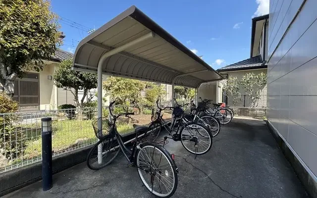 レオパレスセレブ 1