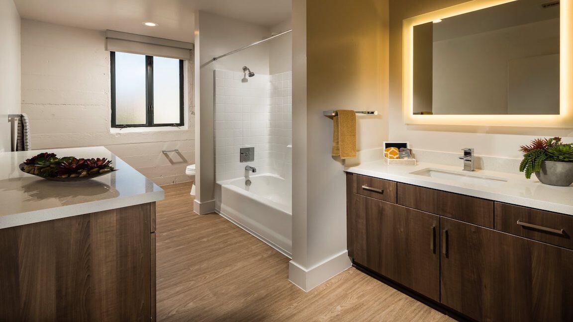2 Bed 2 Bath