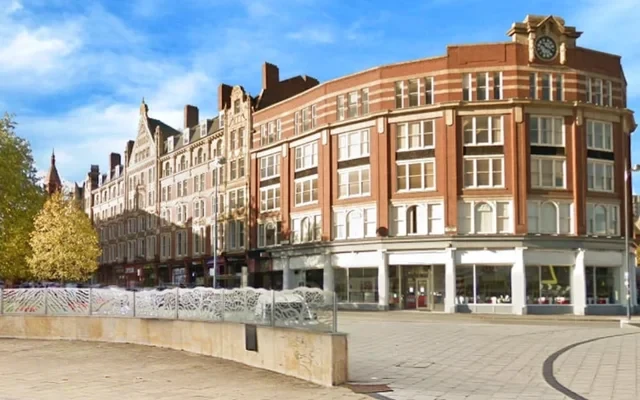 Chamberlain Place 3