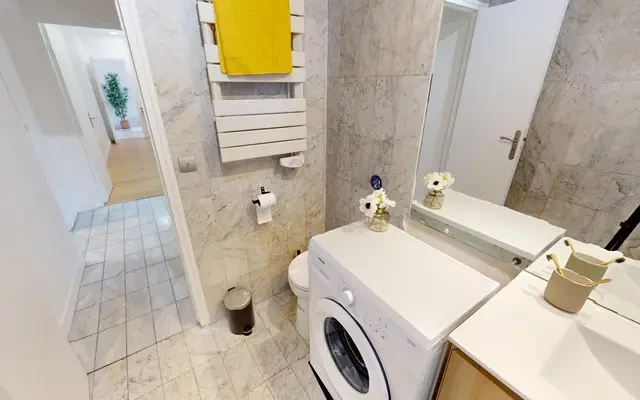 24 Rue de Penthievre, 75008 4