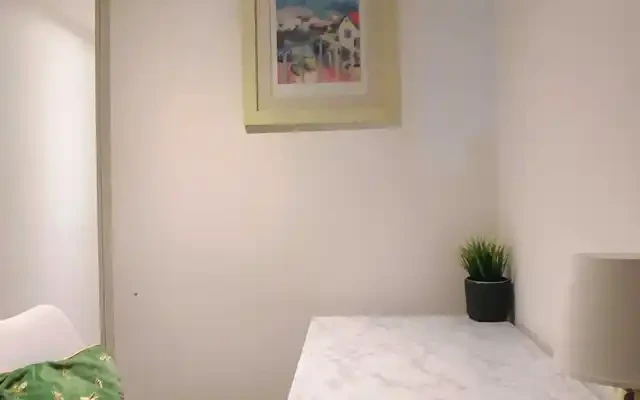 UM-YOLIVING Canary Wharf 4