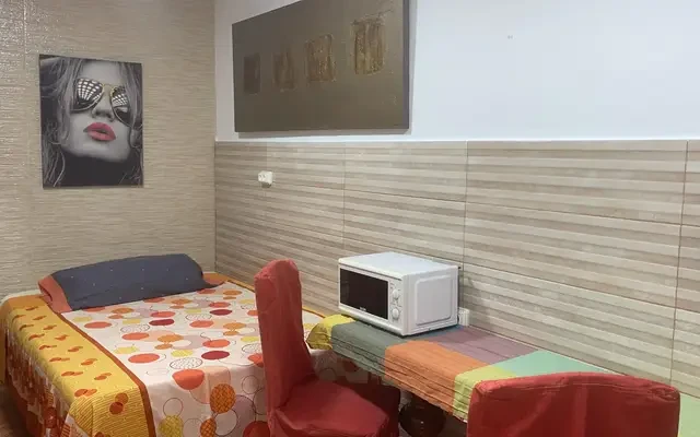 studio in L'Hospitalet de Llobregat (L'Hospitalet de Llobregat) 1