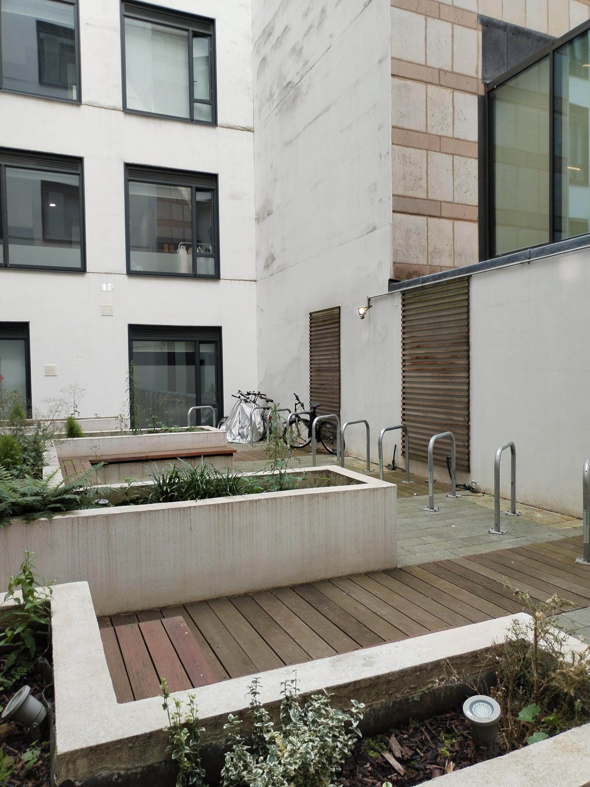 iQ Bloomsbury photo 5