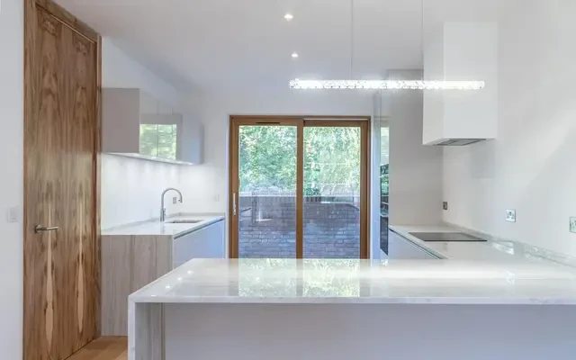 Beltwood Park, Sydenham Hill, Sydenham, London, SE26 6TH 1