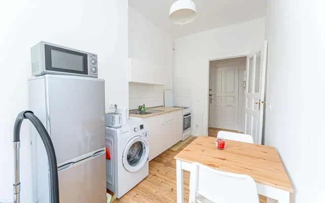 Studio Apartment 0