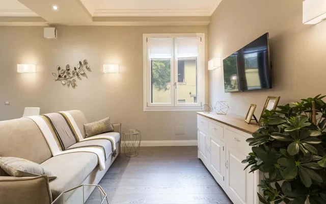 Michelangelo Hideaway 1