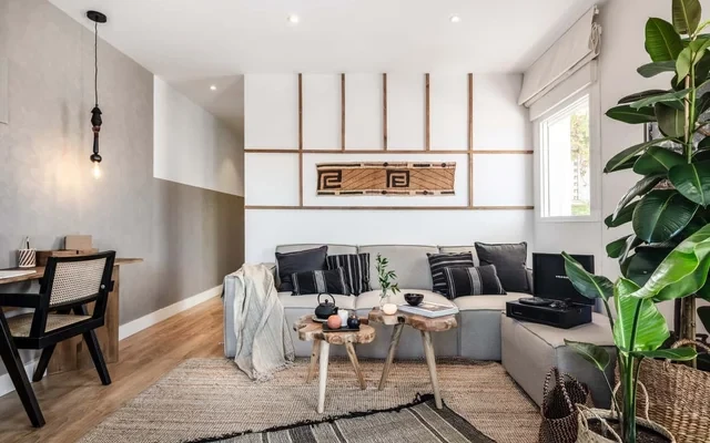 Budu - 2 bedrooms and terrace in Trafalgar 2