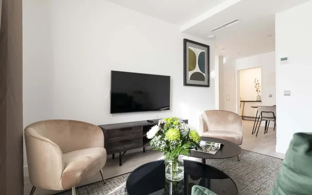 Carmen Elegant Plus 4A 3