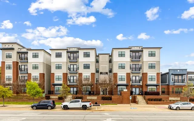 Midtown Urban Student Housing 0