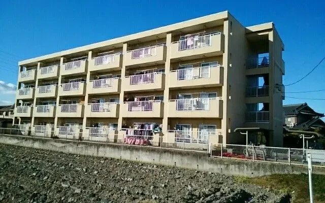 アーバンレジデンス 401号室 – Studentenunterkunft in Sasebo市