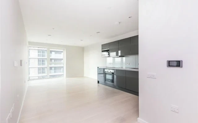 LH-Glasshouse Gardens 2