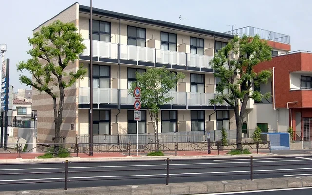 レオパレス多摩川 0