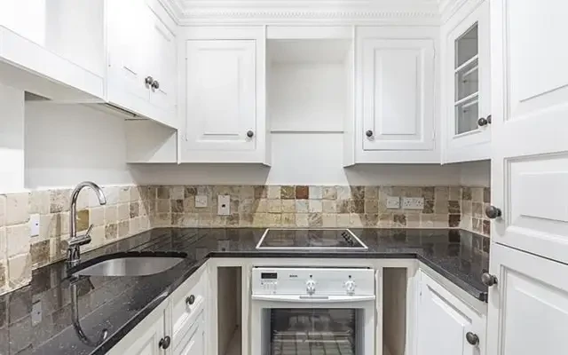 Manson Place, London, SW7 5LT 2