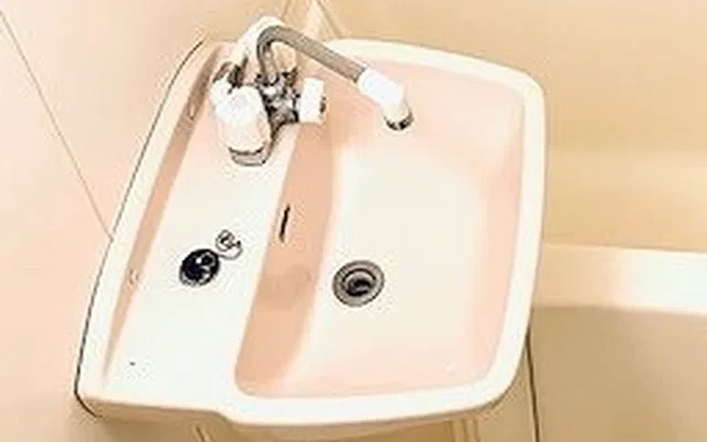 レオパレス裕 4