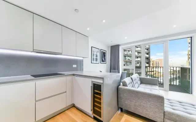 Admiralty House, Vaughan Way, Wapping, London, E1W 2AH 4