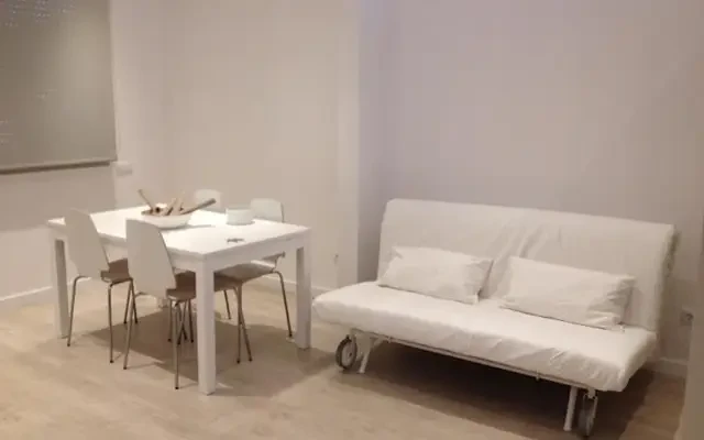 studio in El Camp de l'Arpa del Clot (Sant Martí) 4