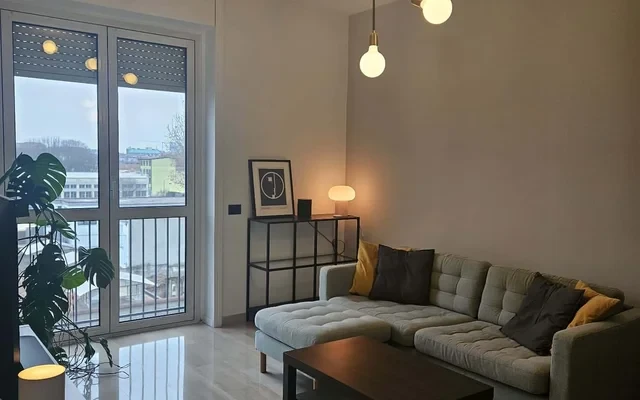 Bilocale in via Privata Luigi Pirenei 1