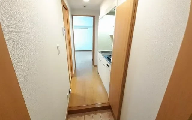Frieden ST Room 301 4