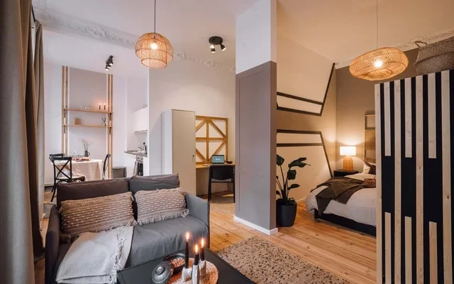 Jun - Studio in Prenzlauer Berg 0