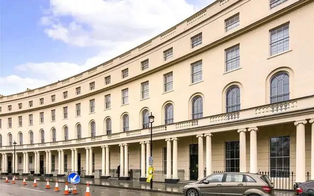 Park Crescent 0