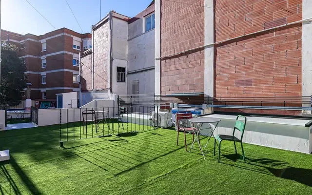 Charming 1-bedroom apartment with terrace a few steps from Parc Güell 4