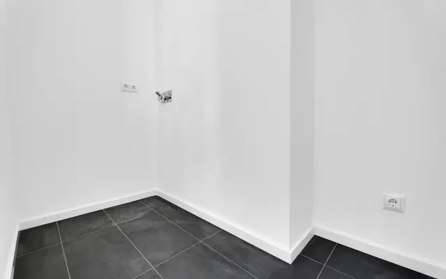Unfurnished 1-bedroom apartment in Prinzenviertel 2