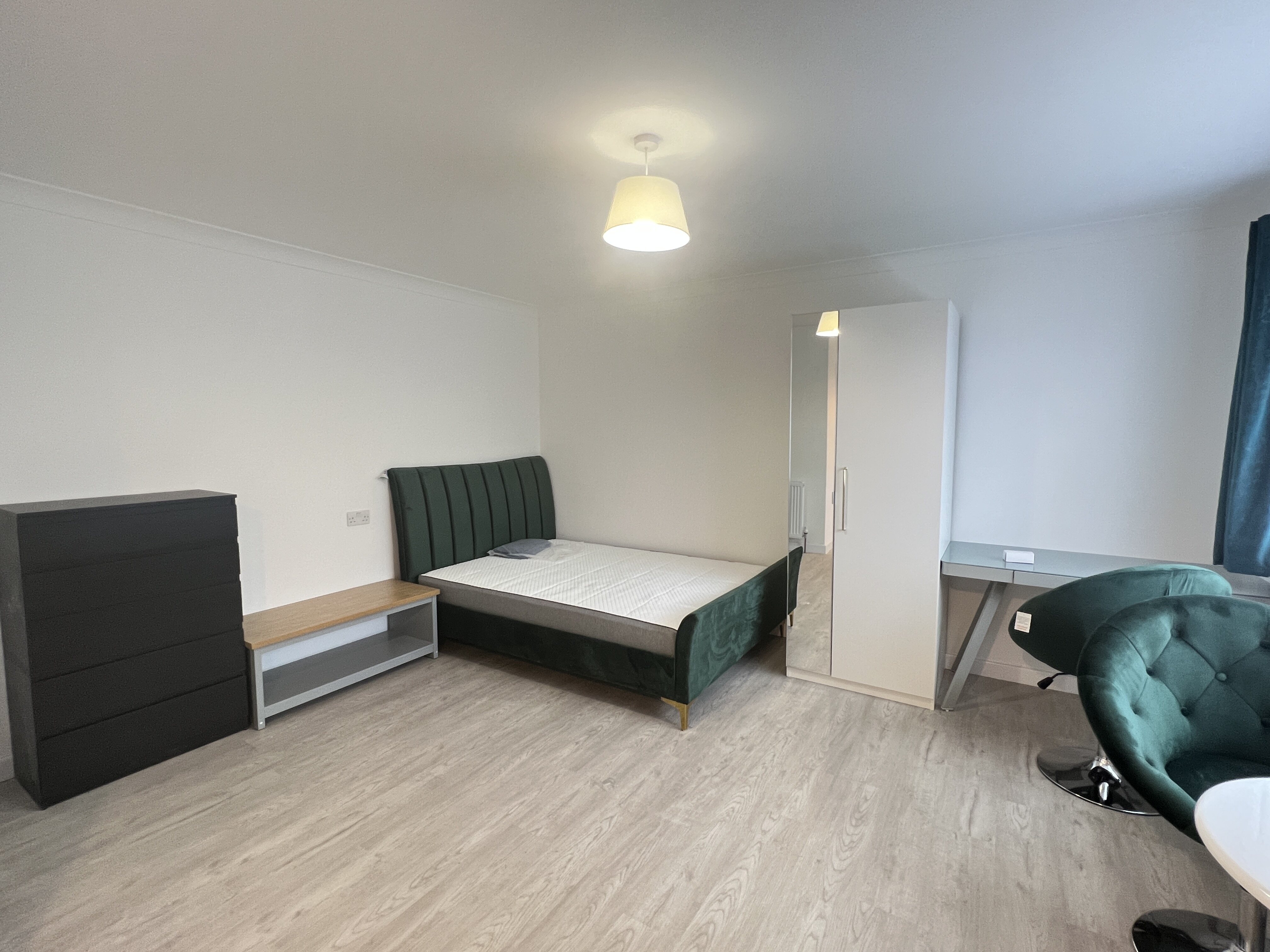 room 5