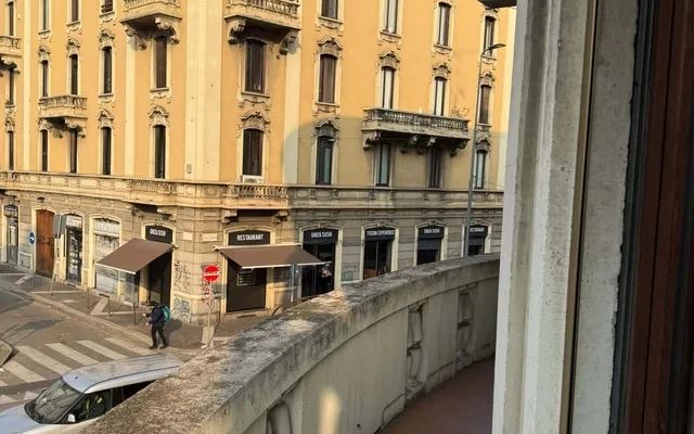 Via Andrea Costa 8, Milano 3