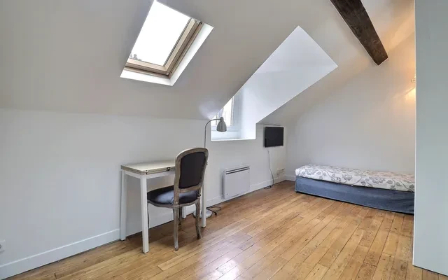 Furnished Studio Apartment for Rent - 15m² - Batignolles - Paris 1