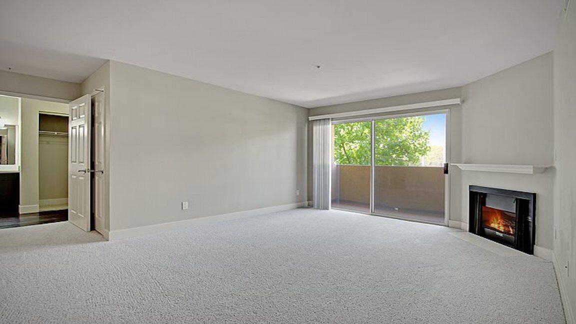 3 Bed 3 Bath
