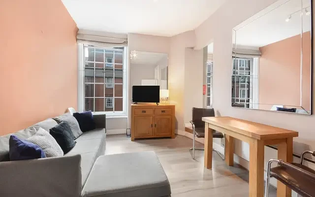 Jenner House, WC1N 0