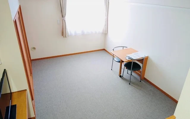 レオパレスグラスヒル平潟Ｄ - Kitaibaraki student accommodation - 202号房间(带独立厨房)