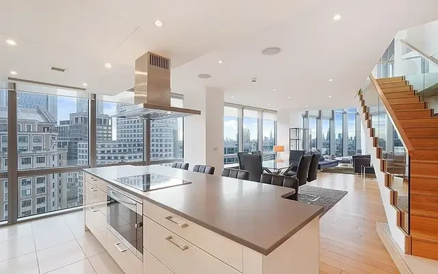 West India Quay, Hertsmere Road, London, E14 4EF 0