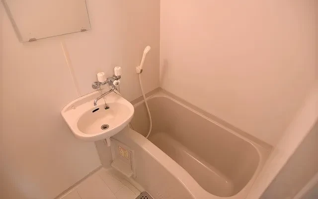 レオパレスエザーンス - Nara student accommodation - 205号房间(带独立厨房)