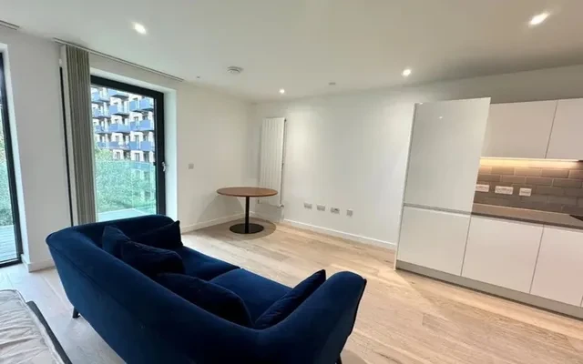 LH-Caravel House 2