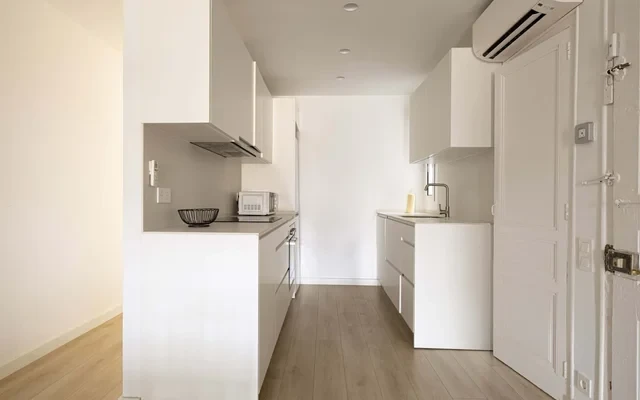 Carme Square 3