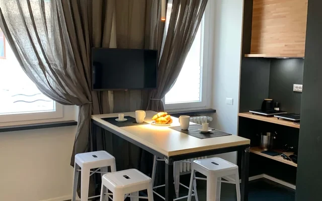 Apartment in Via Caccialepori, Milano for 45 m² with 1 bedrooms 2
