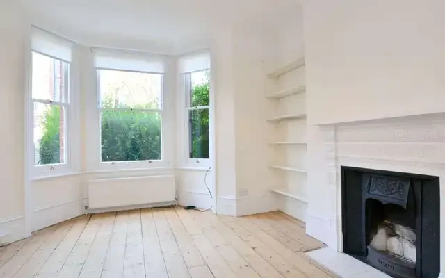 Essendine Road 2