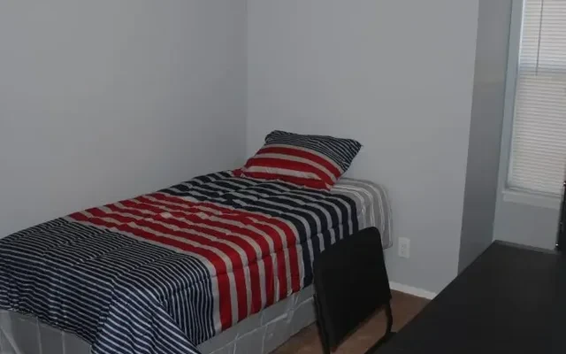 1010 W Springfield 1
