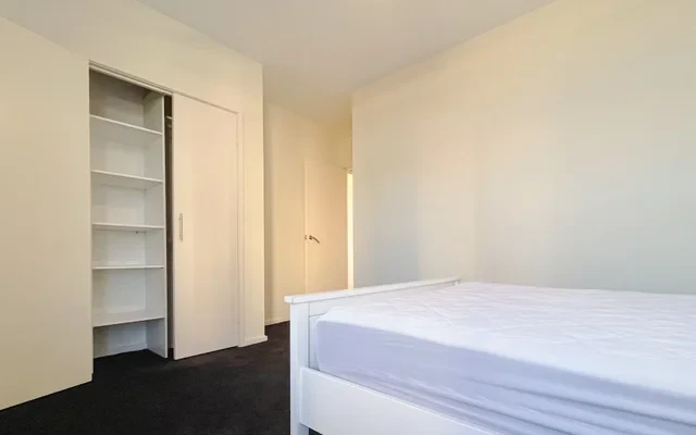 1 Beissel St 3