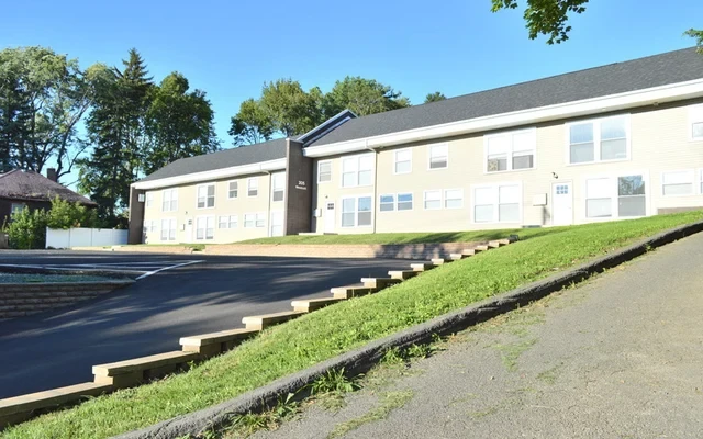 University Hill Apartments 3