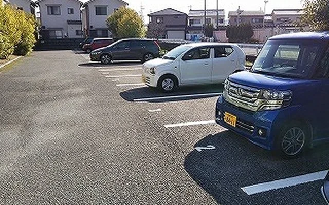 レオパレスエメラルド 1