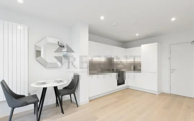 RL-John Cabot House, Royal Wharf, E16 3