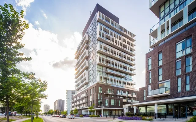 Connect Condos(128 Fairview Mall) 2