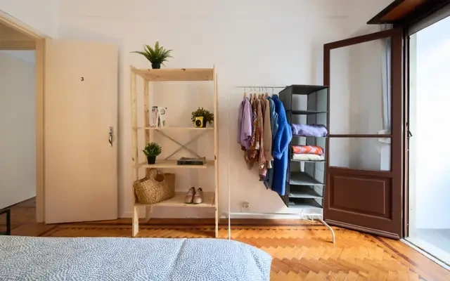 Beautiful double bedroom close to Arroios metro station - 리스본 학생 숙소 - Double bedroom